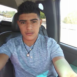 Meet your Posher, Emanuel